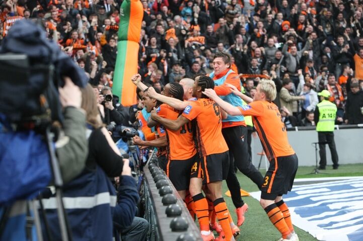 "Шахтер" - "Динамо": гладиаторы современности. Фото