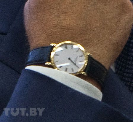 Лукашенко носит часы за $17 тысяч, а сыну делает царские подарки