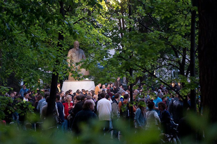 Рустем Адагамов: «ОккупайАбай» на Чистых прудах