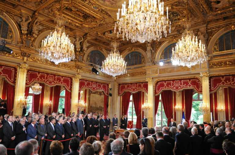Во Франции прошла инаугурация президента