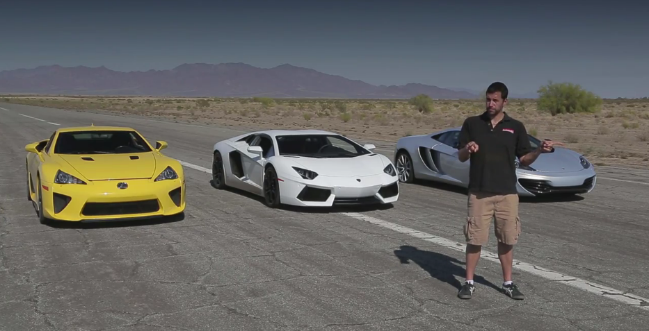 Lamborghini Aventador против Bugatti Veyron: кто кого? Видео  