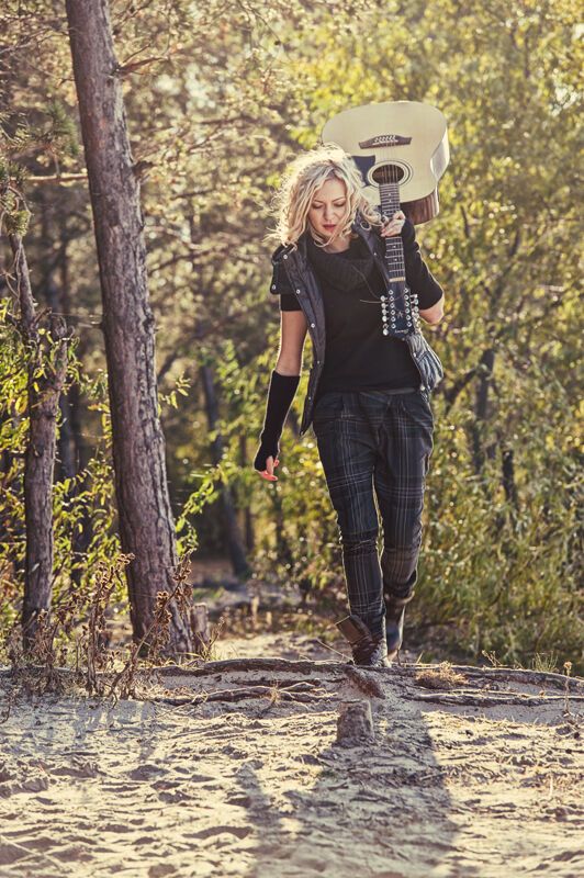 С гитарой по жизни. Фотовыставка Павла Таборовского