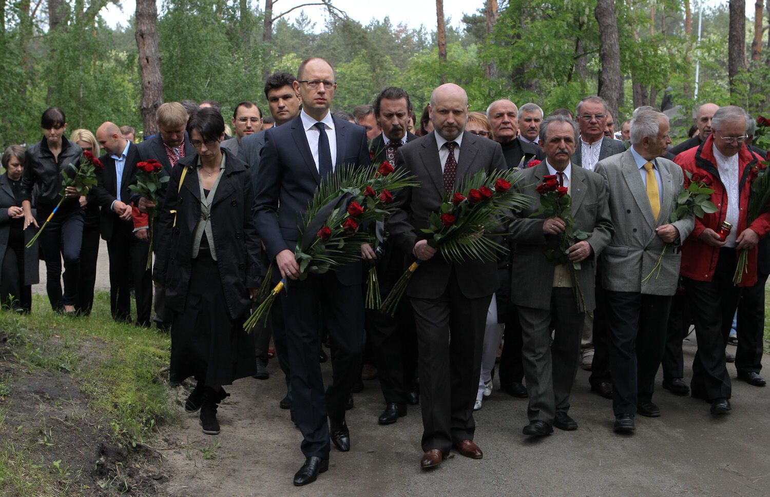Объединенная оппозиция посетила "Быковнянские могилы". Фото