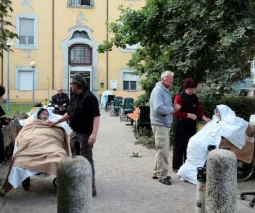 Число загиблих при землетрусі на півночі Італії зросла до трьох