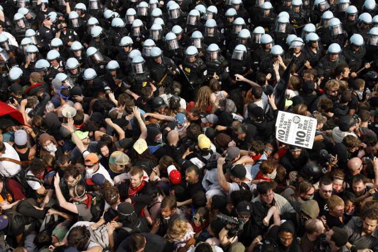 На акціях протесту в Чикаго затримані 45 осіб