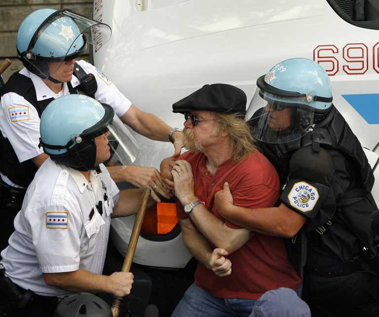 На акціях протесту в Чикаго затримані 45 осіб