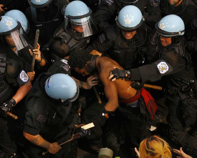 На акціях протесту в Чикаго затримані 45 осіб