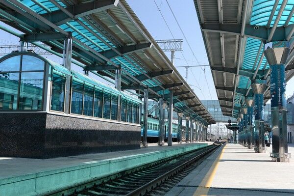 У Донецьку відкрили сучасний залізничний вокзал