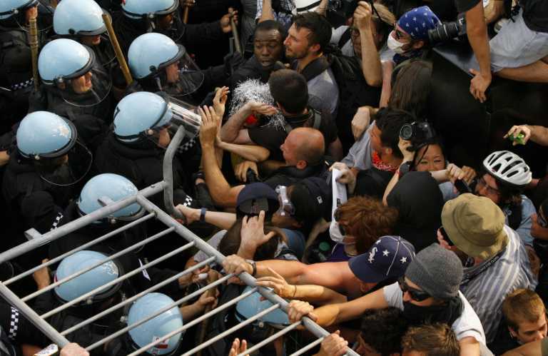 На акціях протесту в Чикаго затримані 45 осіб