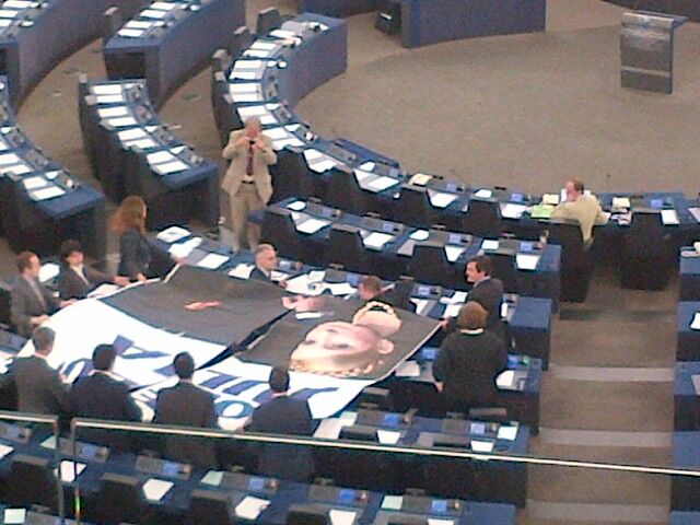 Депутати Європарламенту зажадали "Юлі - волю"