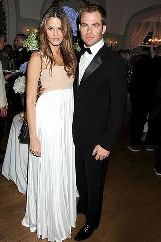 Gucci и Vanity Fair  объединились для вечеринки в Каннах. Фото