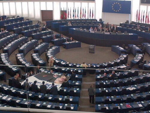 Депутати Європарламенту зажадали "Юлі - волю"