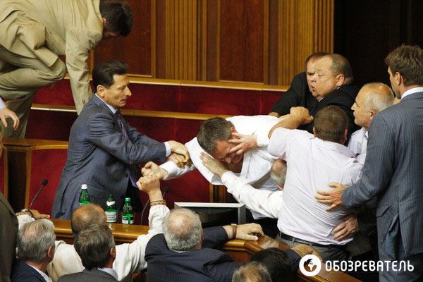 Языковая потасовка в парламенте