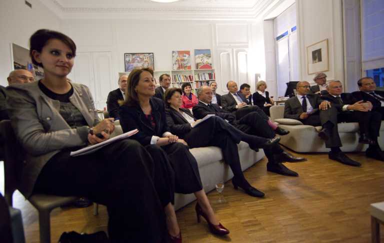 Саркози и Олланд провели дебаты. Фото. Видео