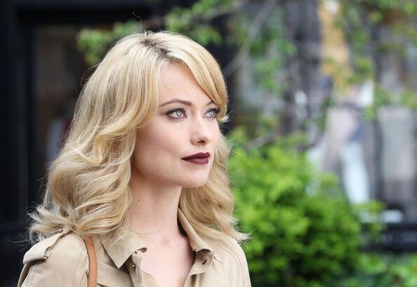 Уайлд стала блондой для Revlon. Фото