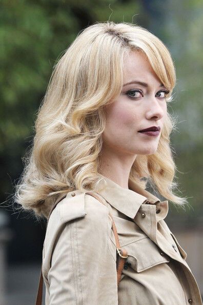 Уайлд стала блондой для Revlon. Фото