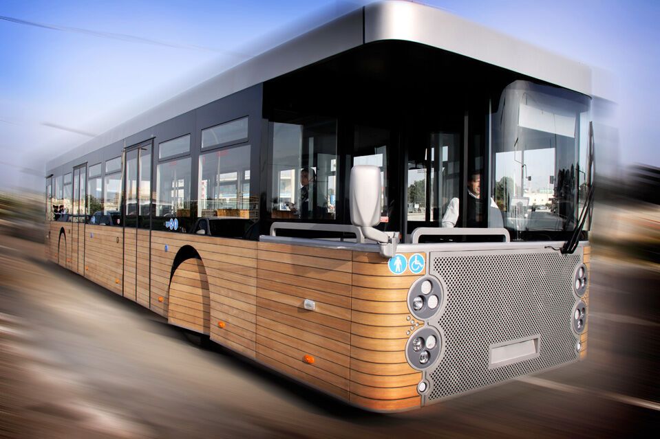 Во Франции создали автобус с двумя кабинами для водителя. Фото 