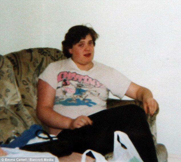 Самый толстый человек в мире взывает о помощи. Фото