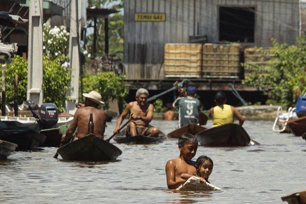 Амазонка вышла из берегов: эвакуированы 74 тысячи семей