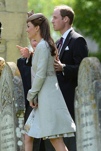 Принц Уильям и Кейт выдали замуж племянницу Дианы. Фото