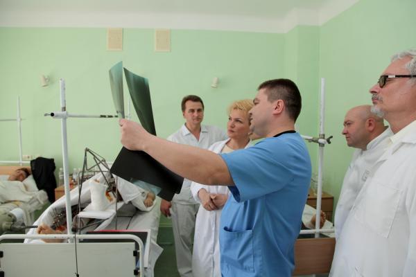 Постраждалі в авіакатастрофі на "Бородянці" йдуть на поправку