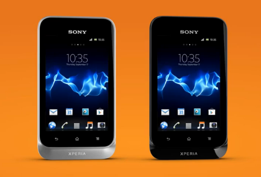 Sony показала свой первый dual-SIM смартфон. Фото. Видео