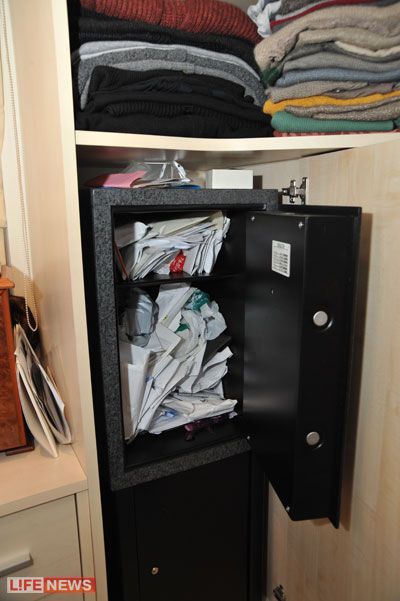 Собчак: вони могли дізнатися про гроші завдяки прослуховуванню. Фото