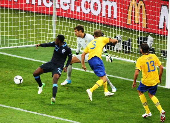 Евро-2012. Англия в невероятной битве обыграла Швецию