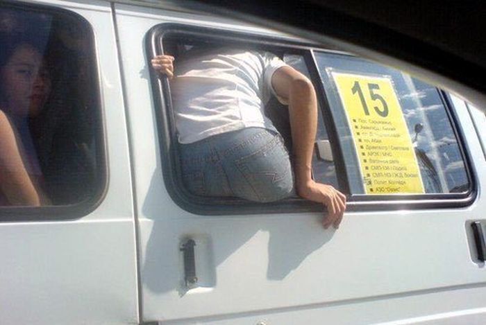 Приколы и смешные объявления в маршрутках. Фото 