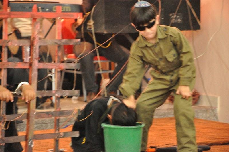 Детский утренник на террористическую тематику