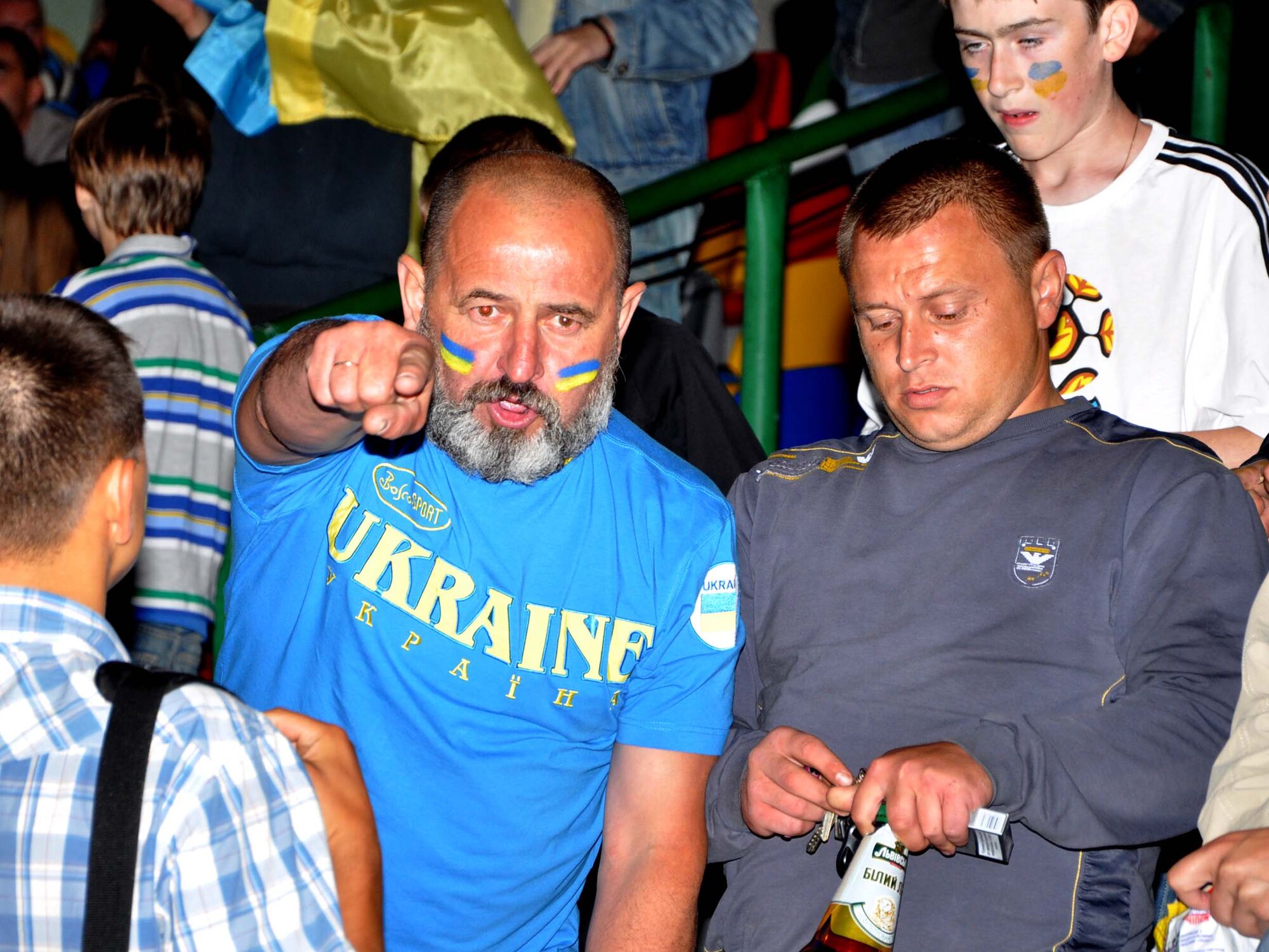 Матч Україна – Франція в тернопільській фан-зоні. Фото