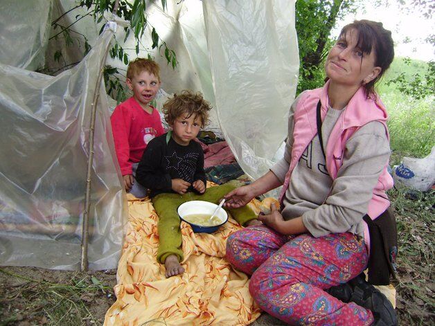 В Киеве дотла сожгли цыганский табор