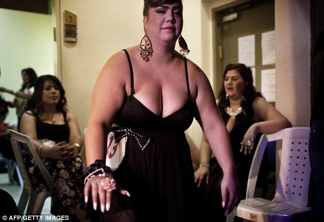 Израильская "Мисс Пышка 2012" весит 110 кг. Фото