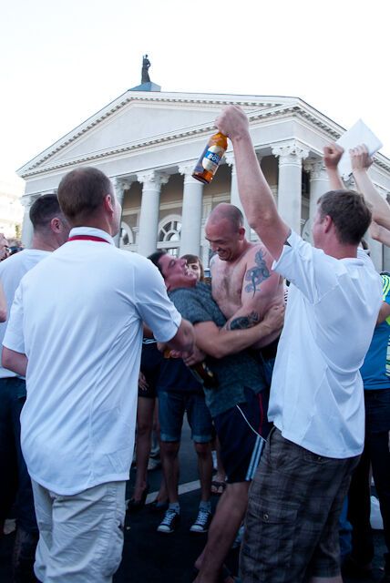 Як англійці в Донецьку пиво пили
