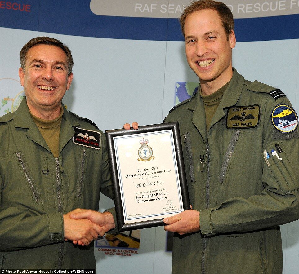 Принц Уильям отмечает 30-летие: $19 млн от мамы и портрет от жены. Фото