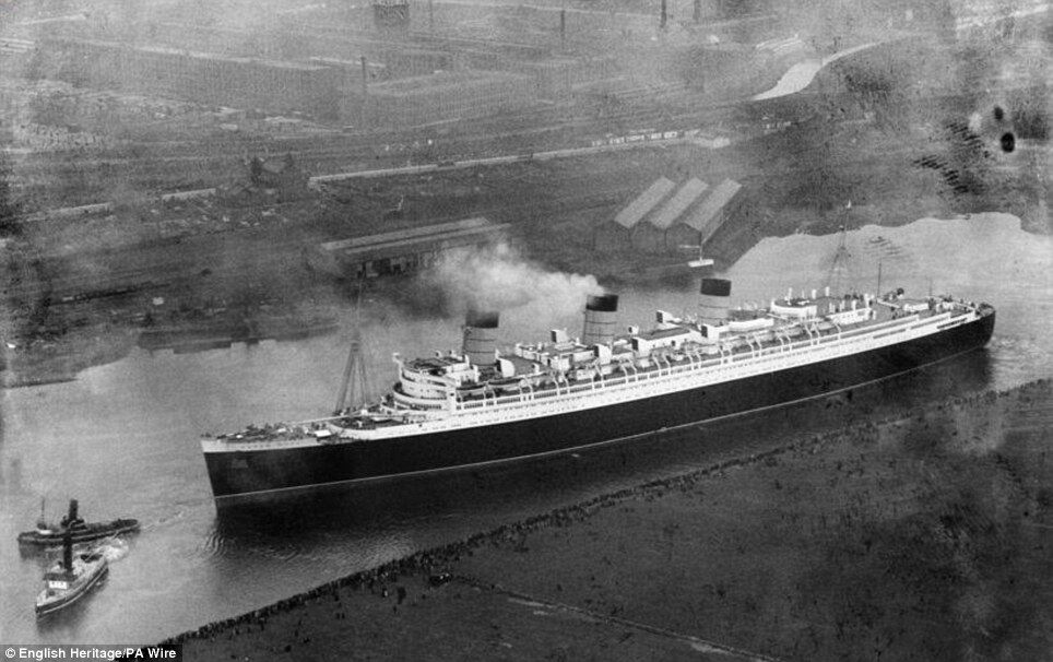 15 тыс. уникальных фото Британии выложили в Интернет