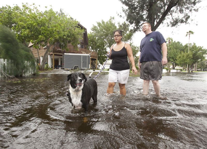 Во Флориде объявлен режим ЧП из-за надвигающегося шторма