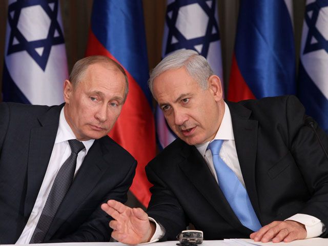 У ході візиту Путіна Аббас назвав його ім'ям вулицю у Віфлеємі