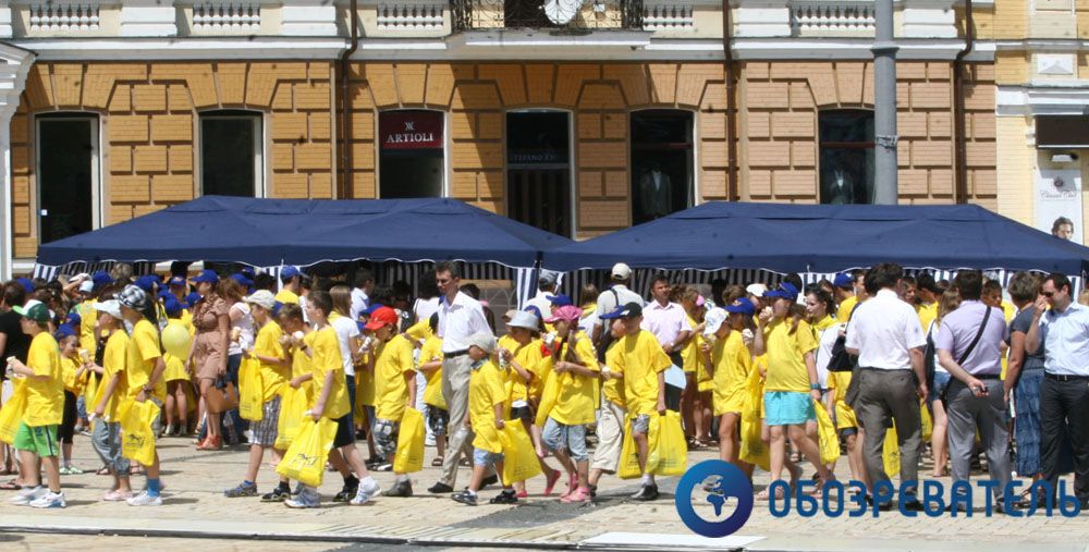В Киеве прошла акция "Напиши себе письмо"
