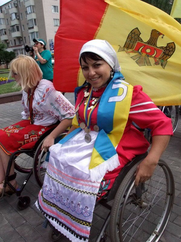В Донецке стартовал Международный марафон инвалидов на колясках