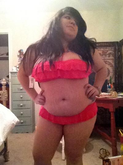 Толстушки в купальниках стали хитом Интернета. Фото