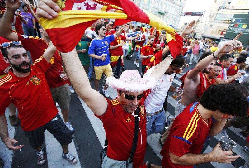 Финал Евро-2012: футболомания