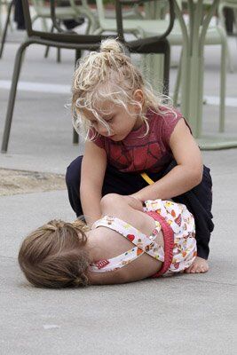 Гвен Стефани отвела Зуму на пляж. Фото