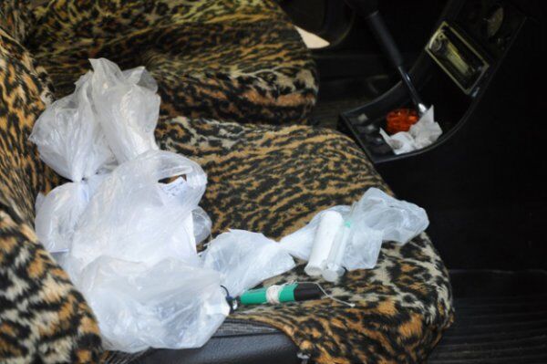 Маршрутчик-наркоман продавал опиум при пассажирах. Фото