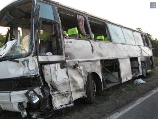 В Украине снова перевернулся автобус с иностранцами - люди в реанимации. Фото