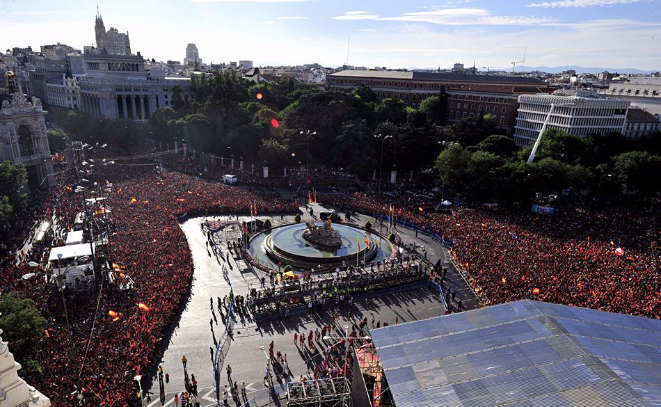 Торжественное чествование сборной Испании