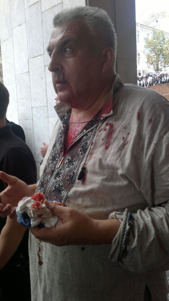 Протесты под Украинским домом