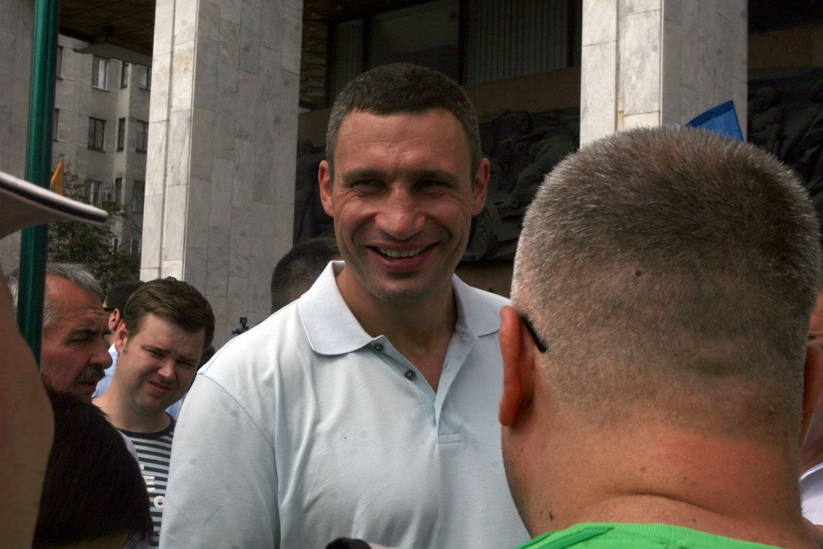 Протесты под Украинским домом