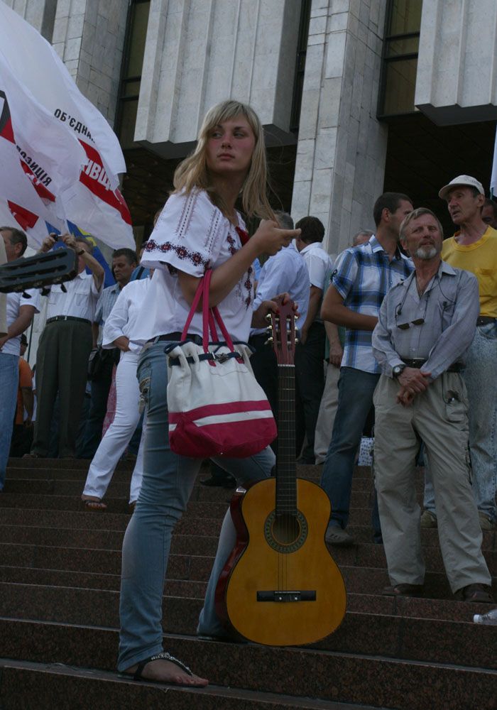 Второй день протестов под Укрдомом