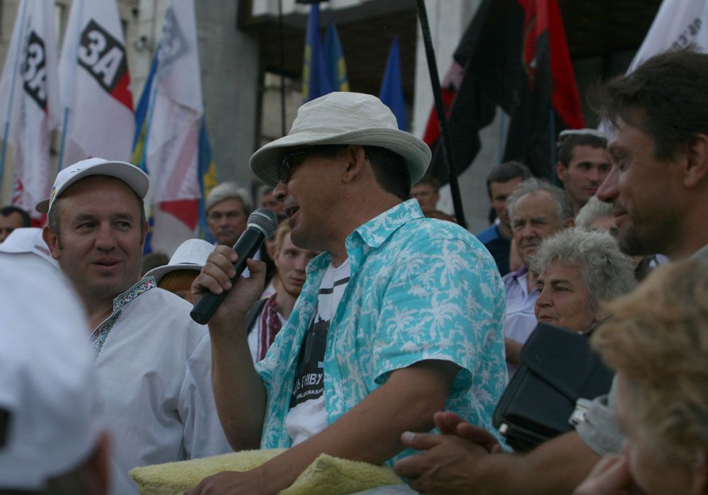 Второй день протестов под Укрдомом